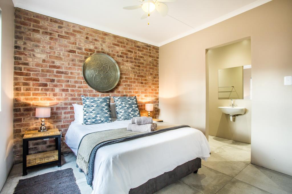 El Dorado 65 Luxury Self Catering Villa Oudtshoorn Buitenkant foto