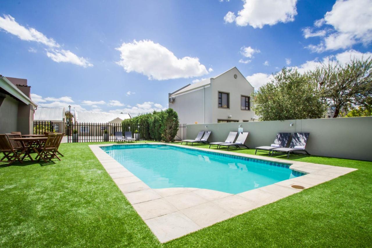 El Dorado 65 Luxury Self Catering Villa Oudtshoorn Buitenkant foto